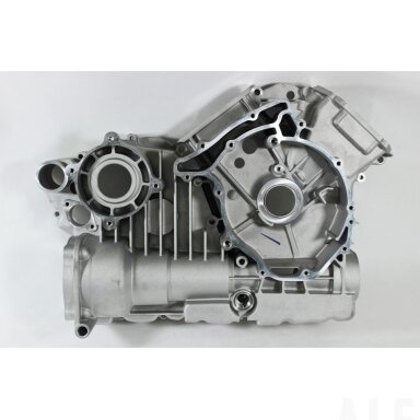 0JWA-012100-20003 RH CRANKCASE ASSY