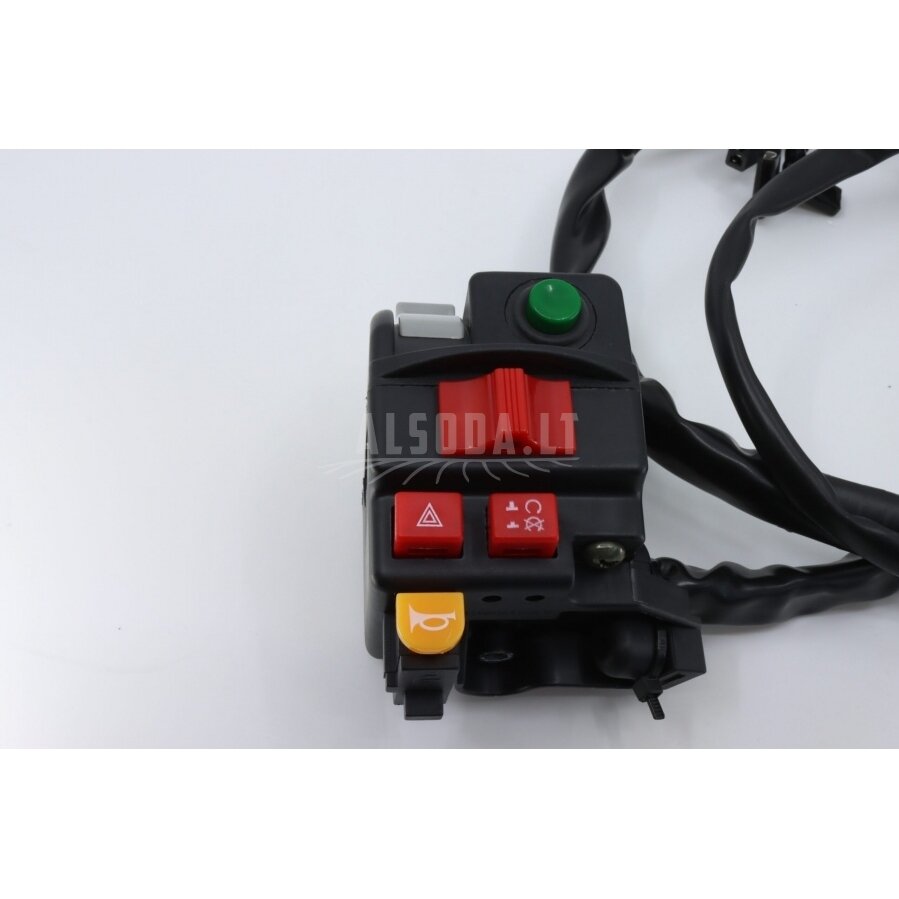 9AWA-160600 HANDLEBAR SWITCH, LH