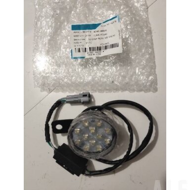 9CR6-160500 DAYTIME RUNNING LIGHT