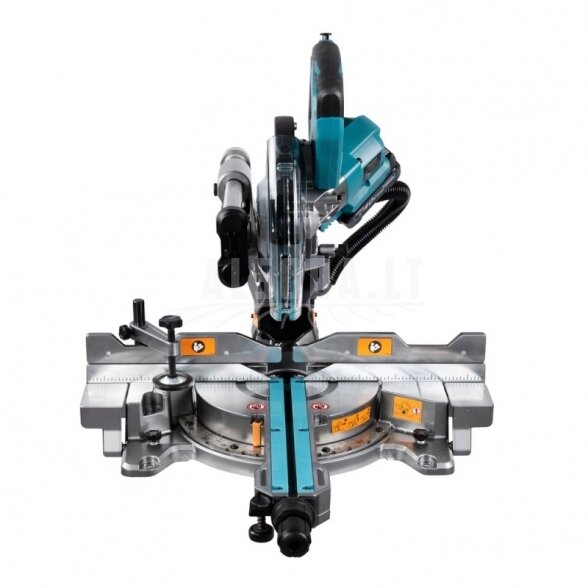 Akumuliatorinės pjovimo staklės MAKITA LS002GZ01 2 Akumuliatorinės pjovimo staklės MAKITA LS002GZ01 2