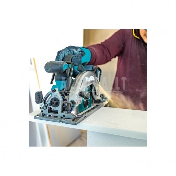 Akumuliatorinis diskinis pjūklas MAKITA HS012GZ 40V MAX XGT 4 Akumuliatorinis diskinis pjūklas MAKITA HS012GZ 40V MAX XGT 4