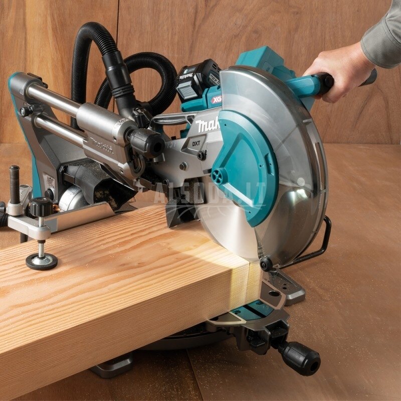 Akumuliatorinės pjovimo staklės MAKITA LS004GZ01 8 Akumuliatorinės pjovimo staklės MAKITA LS004GZ01 8