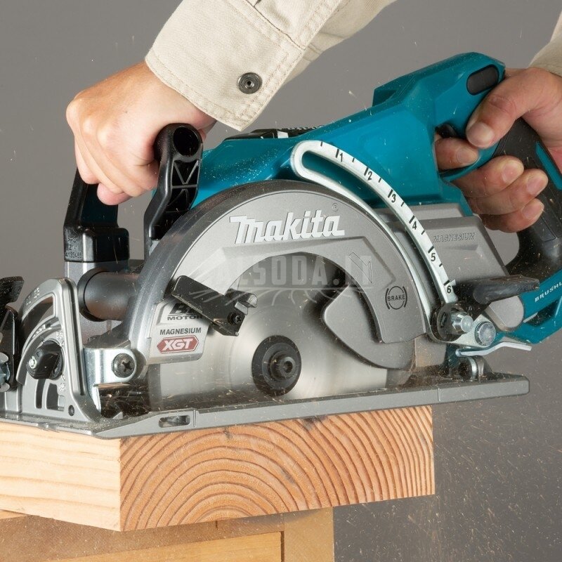 Akumuliatorinis diskinis pjūklas MAKITA RS001GZ 40V Max XGT 7
