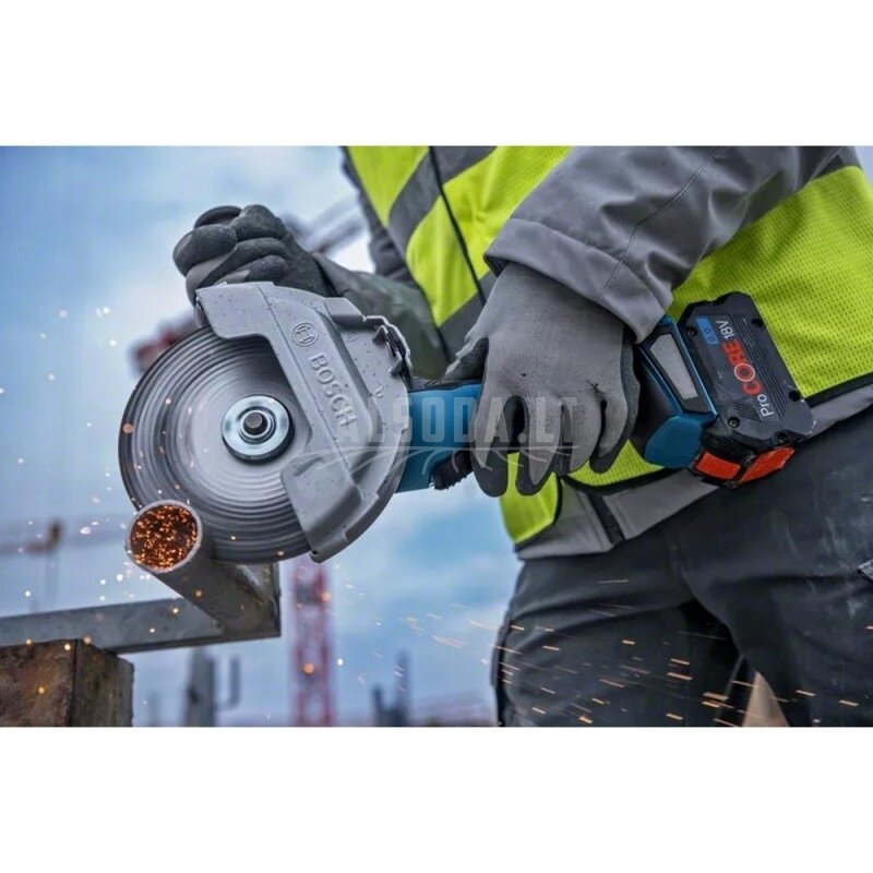 Akumuliatorinis kampinis šlifuoklis BOSCH Biturbo GWS 18V-180 PC C Solo 3 Akumuliatorinis kampinis šlifuoklis BOSCH Biturbo GWS 18V-180 PC C Solo 3