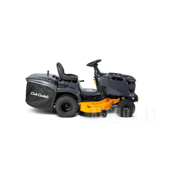 Cub Cadet LT2 R92 Sodo traktoriukas 1