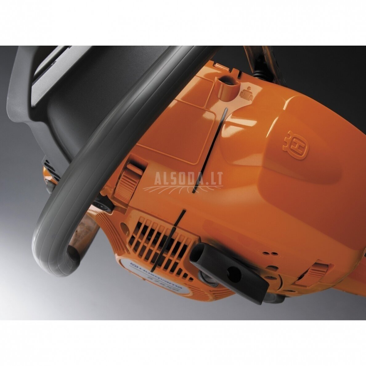 Grandininis pjūklas Husqvarna 555 9 Grandininis pjūklas Husqvarna 555 9