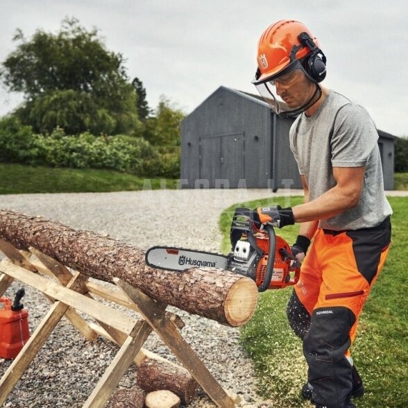 Grandininis pjūklas Husqvarna 440 II e-series 2 Grandininis pjūklas Husqvarna 440 II e-series 2