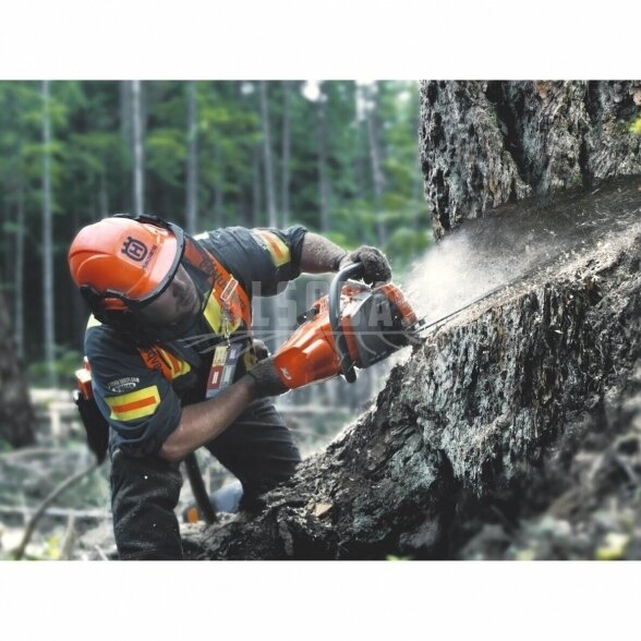 Grandininis pjūklas Husqvarna 555 4