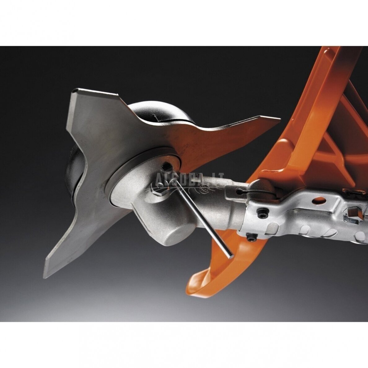 Krūmapjovė trimeris Husqvarna 555RXT 4