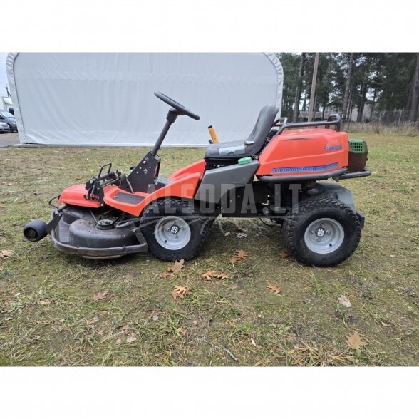 Naudotas sodo traktoriukas Husqvarna Rider ProFlex 18 6 Naudotas sodo traktoriukas Husqvarna Rider ProFlex 18 6