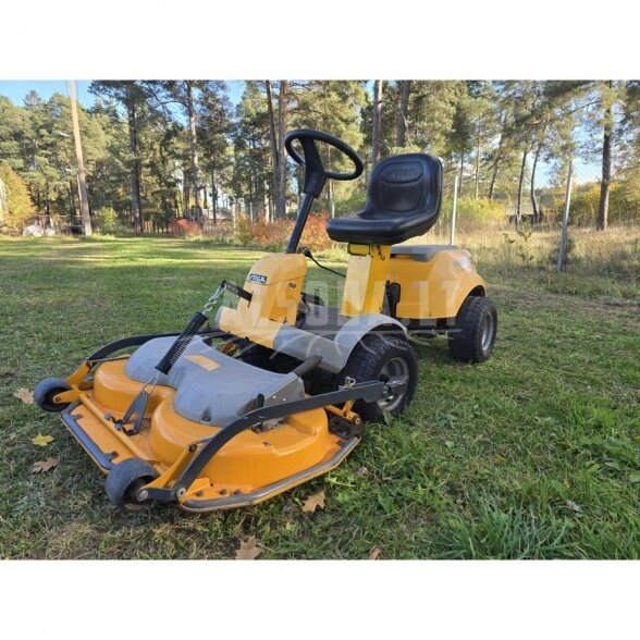 Naudotas vejos traktoriukas Stiga Park Compact 16 4WD Naudotas vejos traktoriukas Stiga Park Compact 16 4WD