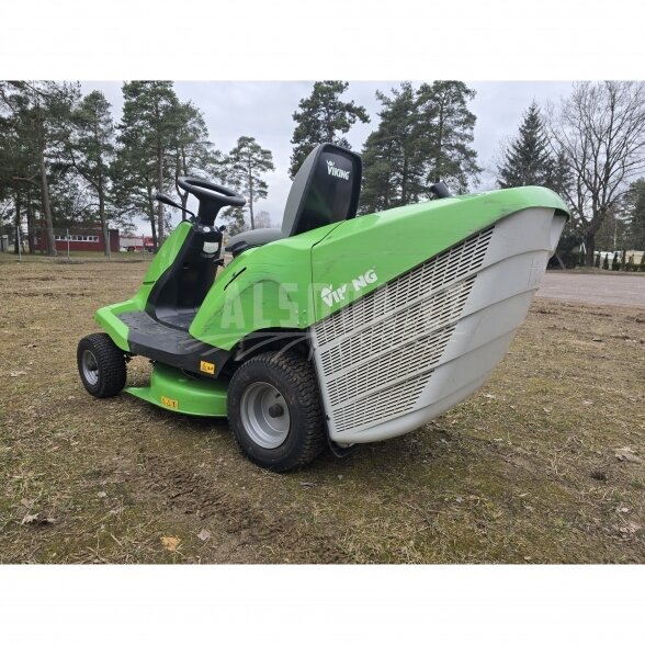 Naudotas vejos traktoriukas Viking MR4082 6