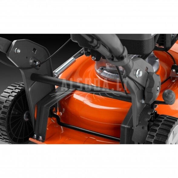 Savaeigė, benzininė vejapjovė Husqvarna LB 251S 2
