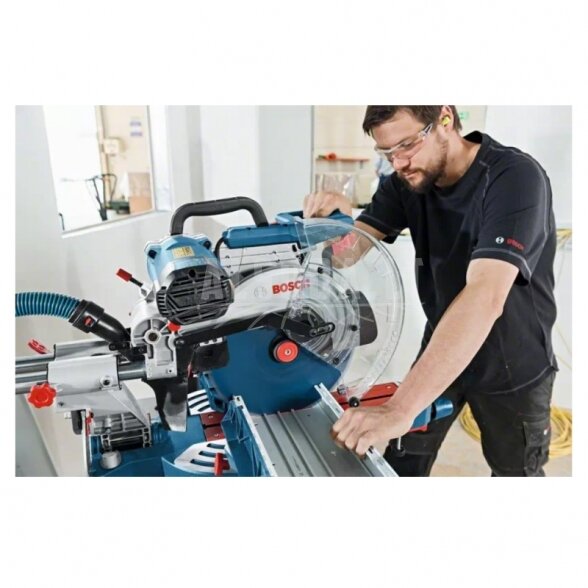Skersinio pjovimo staklės BOSCH GCM 12 SDE Professional 2 Skersinio pjovimo staklės BOSCH GCM 12 SDE Professional 2