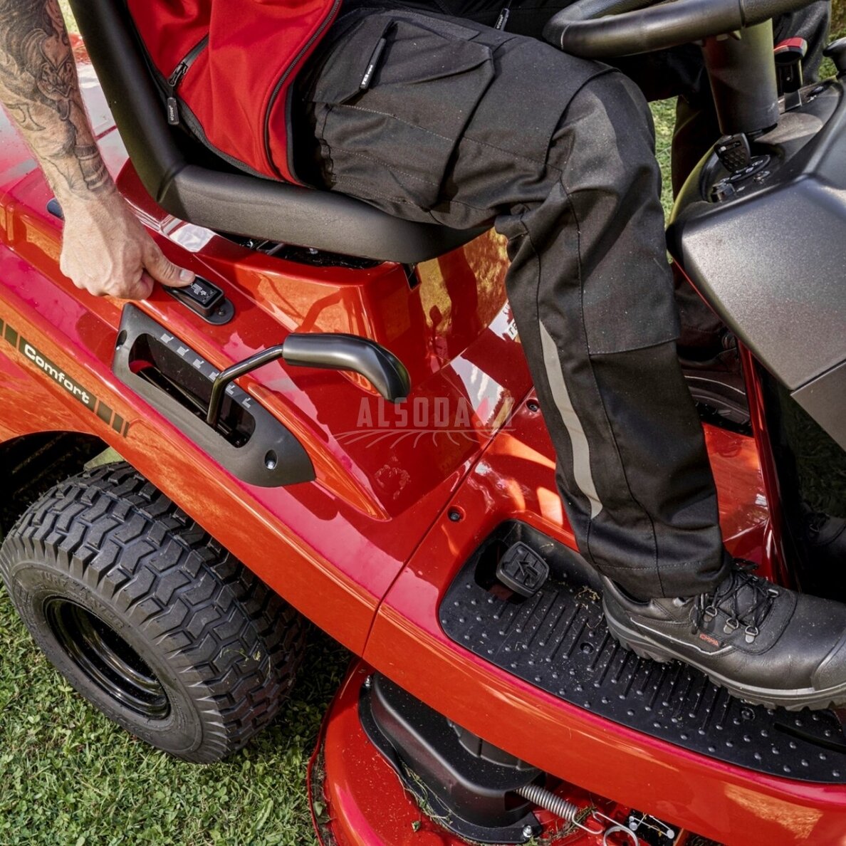 Sodo traktoriukas AL-KO Comfort Pro T22-103.3 HD-A V2 9 Sodo traktoriukas AL-KO Comfort Pro T22-103.3 HD-A V2 9