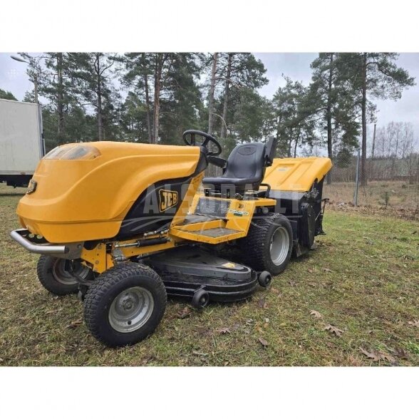 Sodo traktoriukas Countax (JCB), naudotas 3 Sodo traktoriukas Countax (JCB), naudotas 3