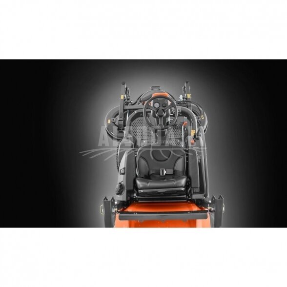 Vejos traktorius Rider Husqvarna P 520DX 8