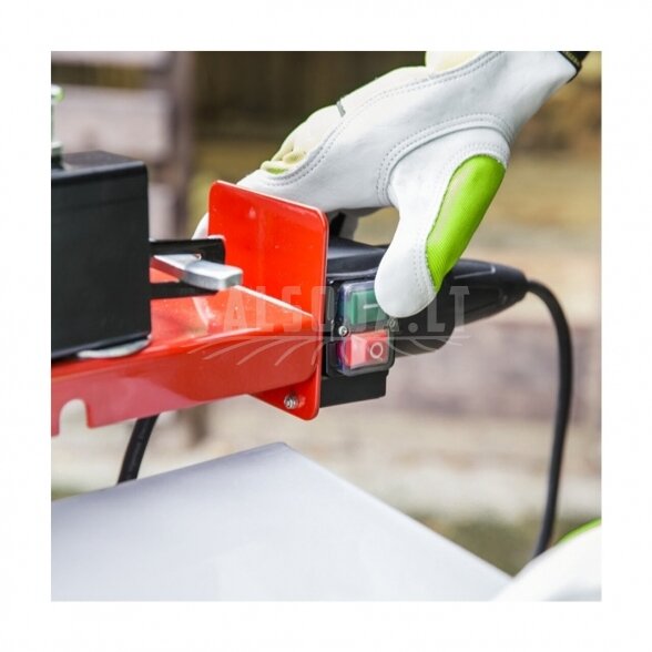 Elektrinė malkų skaldyklė AL-KO LSV 550/6 2 Elektrinė malkų skaldyklė AL-KO LSV 550/6 2