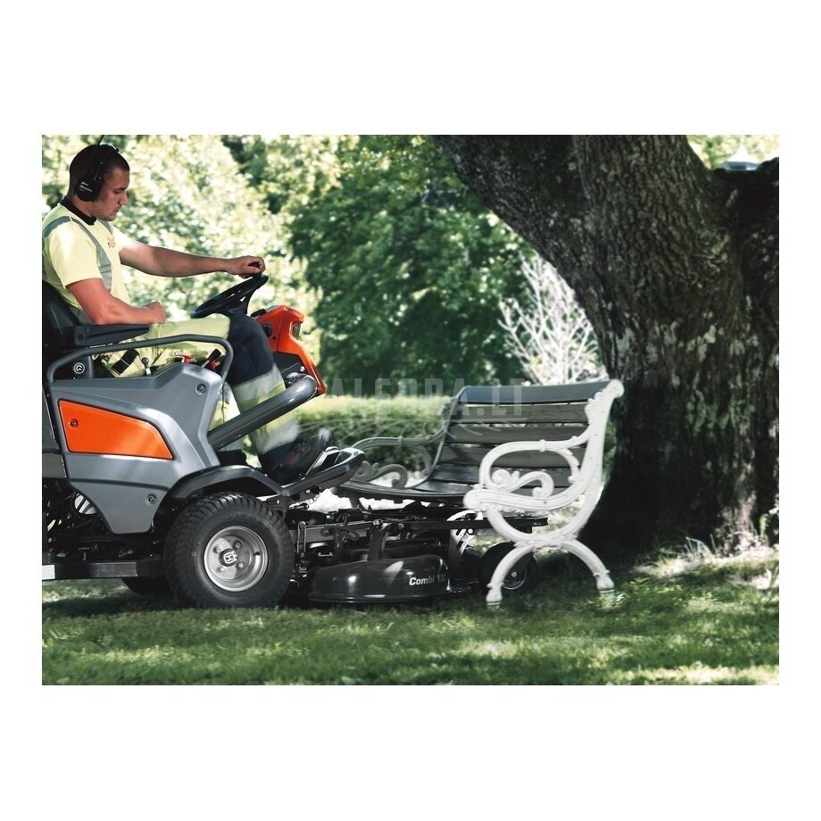 Vejos traktorius Rider Husqvarna P 520DX 7
